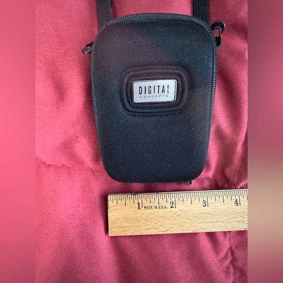 Digital Concepts black hard shell wd camera case - Picture 5 of 5